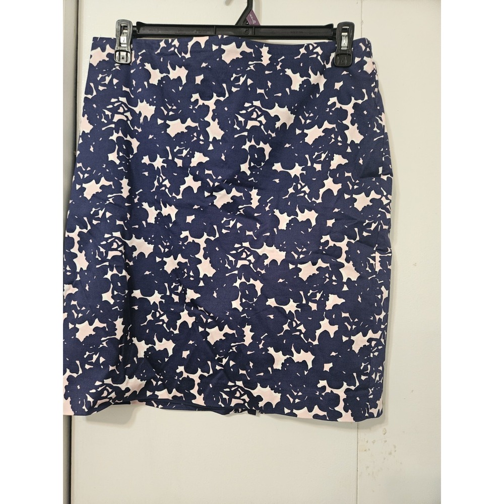 Talbots Pencil Skirt Navy Pink Floral. Size 12 P